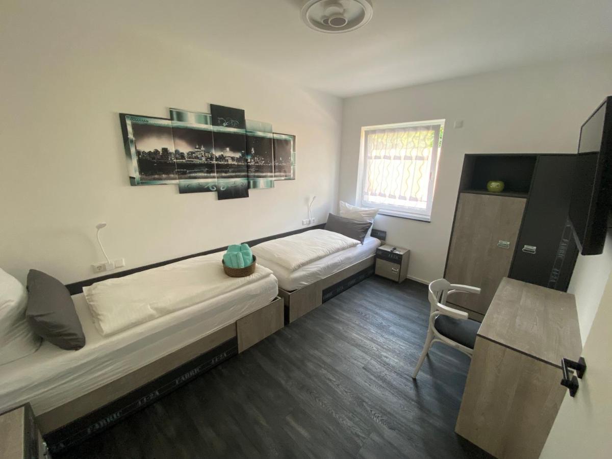 Apartments Saaldorf-Ferienhaus Mit 6 Apartments 45Qm-120Qm Direkt Am Thueringer Meer-Bleilochtalsperre Bad Lobenstein Ngoại thất bức ảnh