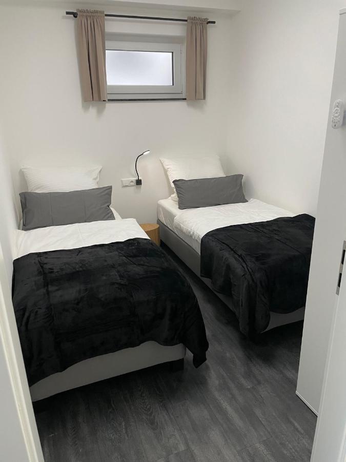 Apartments Saaldorf-Ferienhaus Mit 6 Apartments 45Qm-120Qm Direkt Am Thueringer Meer-Bleilochtalsperre Bad Lobenstein Ngoại thất bức ảnh